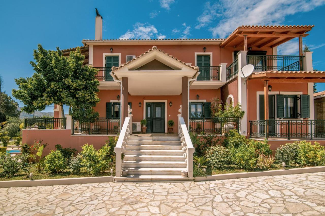 Amalthia Villa Mouzákion Екстериор снимка