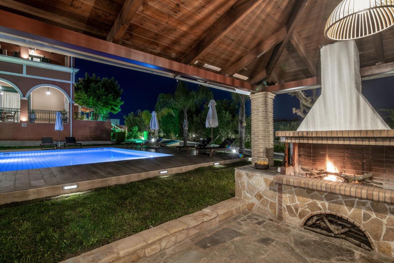 Amalthia Villa Mouzákion Екстериор снимка
